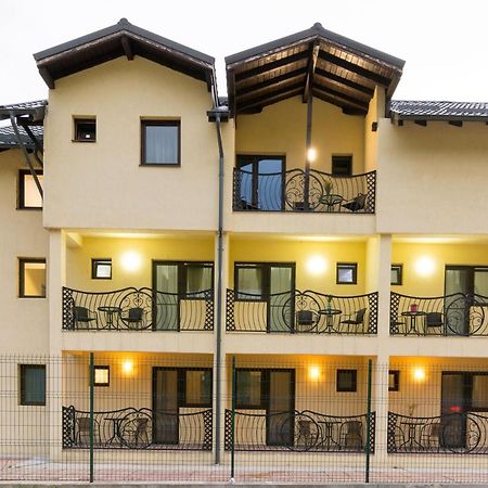 Călimăneşti Vila Poienita Caciulata מראה חיצוני תמונה