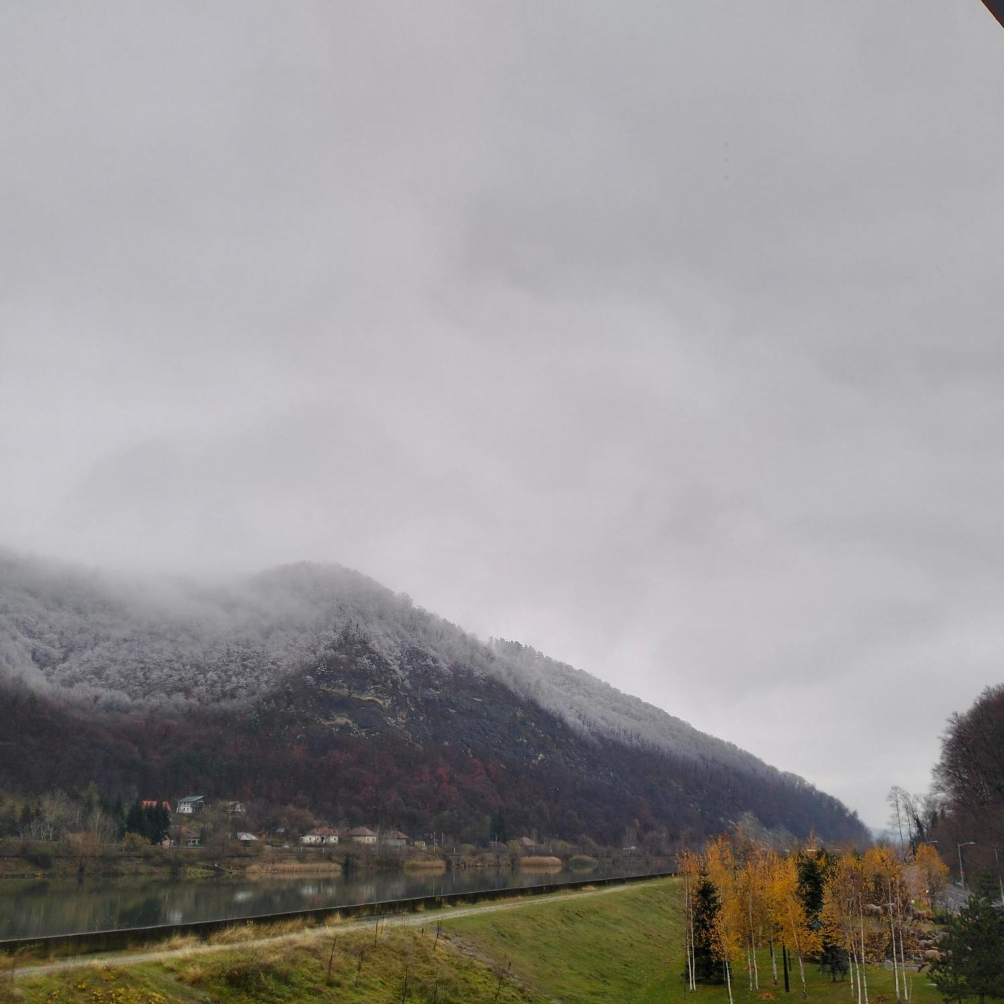 Călimăneşti Vila Poienita Caciulata מראה חיצוני תמונה